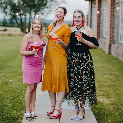 Wedding planners have all sorts of sly ways to keep unruly guests at bay without them even that alone should alleviate any of their anxiety. Wedding Ideas, Planning & Inspiration | Graduation guest ...