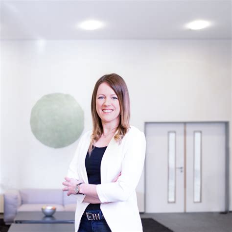 Sound of barking deutsche übersetzung: Aileen Speck - Recruiterin - weisenburger bau GmbH | XING