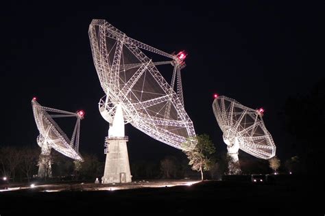 Giant Metrewave Radio Telescope Measures The Atomic Hydrogen Gas Mass