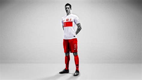 If you're looking for the best robert lewandowski wallpapers then wallpapertag is the place to be. Robert Lewandowski Wallpapers Images Photos Pictures ...