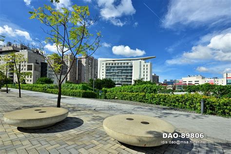 政府資訊公開 組織與行政規則 轄管水庫公告事項 年度預算書/決算書 政策宣導執行情形 個資檔案資訊 國賠案件統計 公聽會 土地徵收計畫書圖 主管人. DAO-89806 新北市立圖書館新總館,圖書館,台北遠東通訊園區,T-park,遠東通訊園區,新北市,板橋區,公園… | Flickr