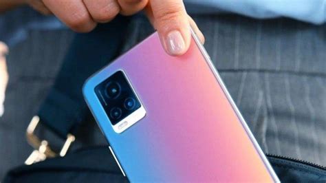 Lihat harga vivo y21 bulan april 2021 baru & bekas. Inilah Daftar Harga HP Vivo Terbaru Oktober 2020, Ada Vivo ...