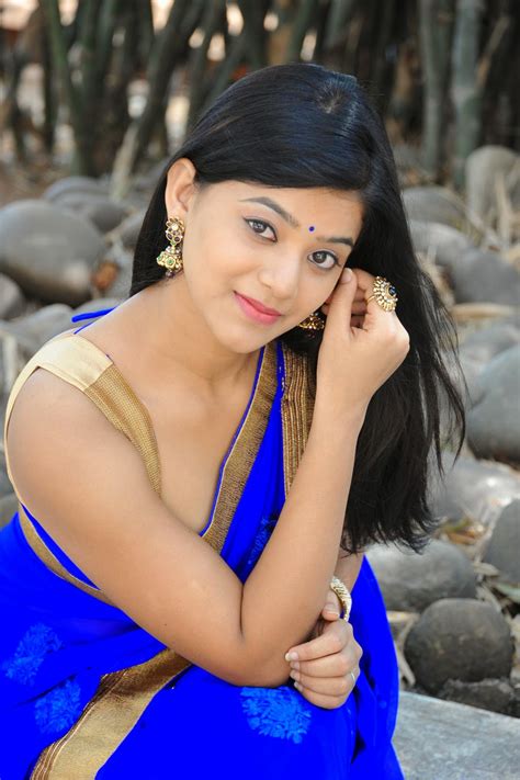 Yamini Bhasker Sizzling Photo Shoot Gallery Hd Latest Tamil Actress