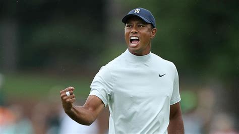 Tiger Woods Score Masters Results Highlights From Fridays Round 2