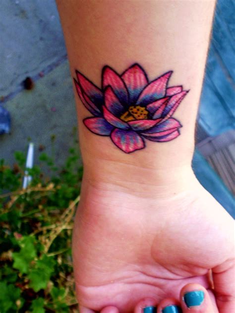 one more lotus | Flower wrist tattoos, 3d flower tattoos, Hawaiian