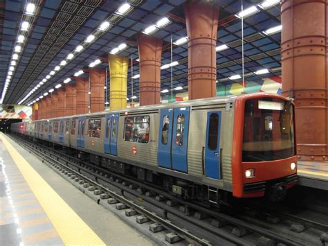 Jul 30, 2021 · metro has released the draft environmental impact statement/report (deis/r) for the west santa ana branch transit corridor (wsab) project, a planned light rail line that would connect southeast los. Métro de Lisbonne : plan, tarifs, lignes, stations ...
