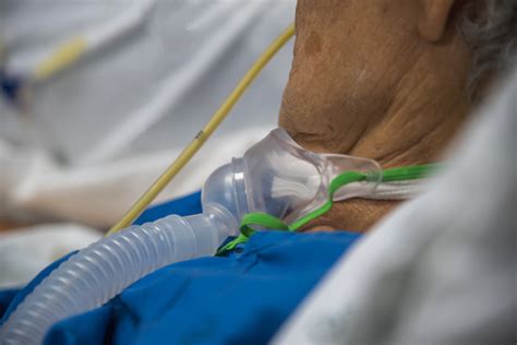 Patient Asian Elder Women 80s Do Tracheostomy Use Ventilator For