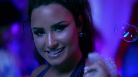 demi lovato sorry not sorry [extended music video] 1 hour remix youtube