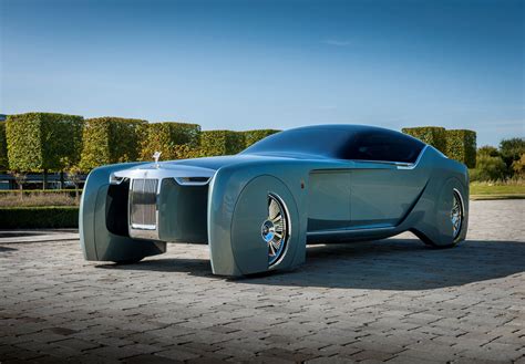 This All Electric Rolls Royce Vision Next 100 Autonomous Concept Is The