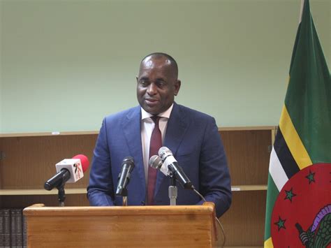 christmas message 2022 from prime minister of dominica roosevelt skerrit nature isle news