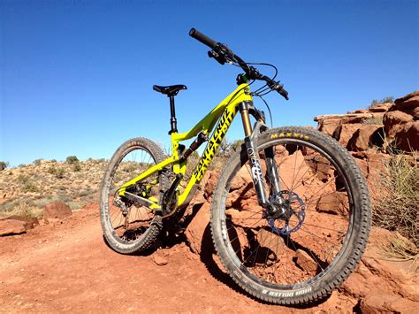 Tour dates section to be added soon! Review: Santa Cruz Bronson Carbon - Singletracks Mountain ...