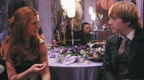 La Robe De Ginny Weasley Au Mariage De Fleur Et Bill Dans Harry Potter
