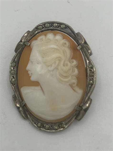 Silver Cameo Broochpendant Lovage And Lace