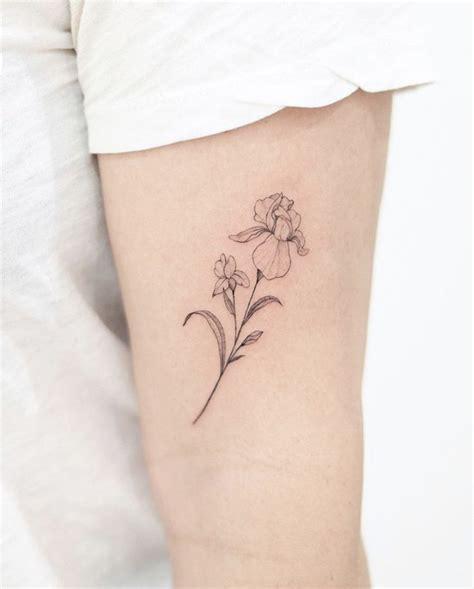 Iris Tattoo In 2021 Iris Tattoo Matching Tattoos Tattoos