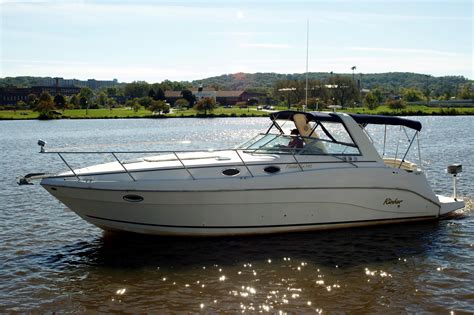 2002 Rinker 342 Fiesta Vee Power Boat For Sale