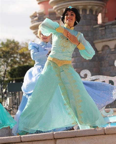 Jasmine Aladdin Disney Princess Jasmine Aladdin And Jasmine Disney