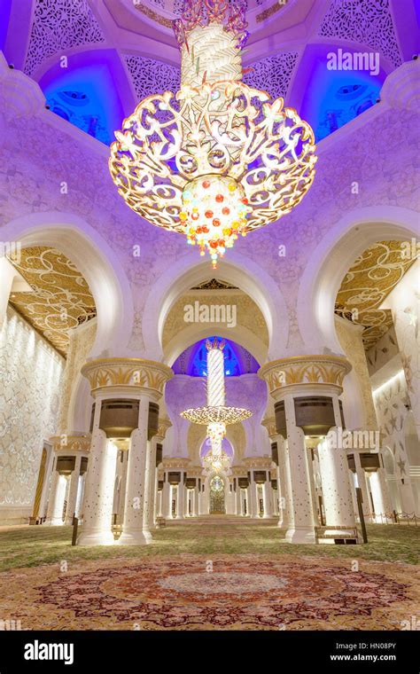 Interior Of The Sheikh Zayed Grand Mosque Abu Dhabi United Arab