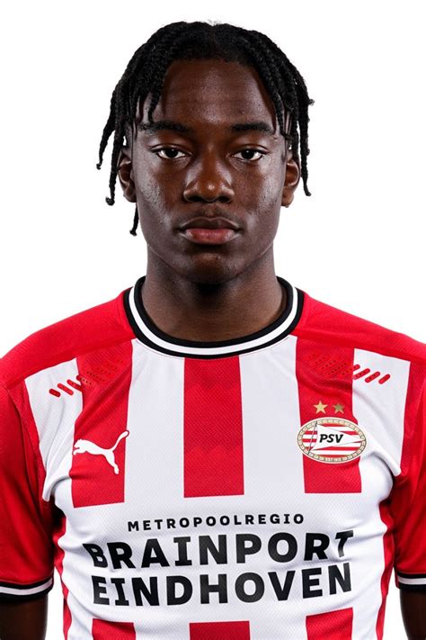 Chukwunonso noni tristan madueke is an english professional footballer who plays for dutch club psv, as an attacking midfielder. PSV.nl - Noni Madueke
