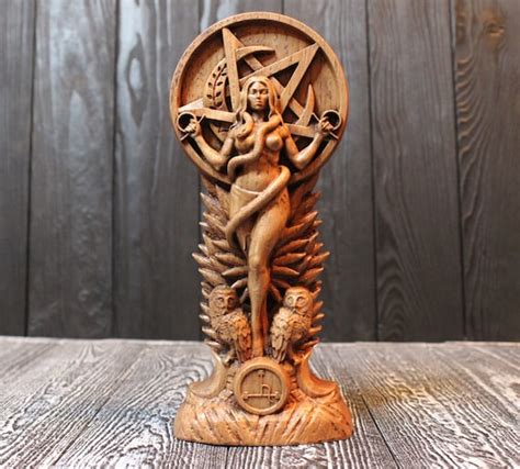 Lilith Inanna Ishtar Astarothn Sumerian Wiccan Goddess Of Etsy