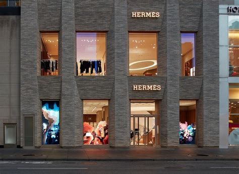 Hermès Opens New Toronto Boutique Sidewalk Hustle