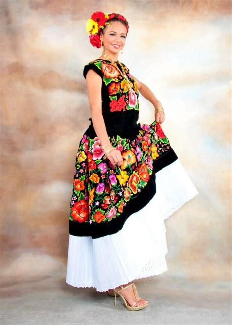 Vestidos Tipicos Mexicanos Traje Tipico De Oaxaca Vestidos De Tehuana