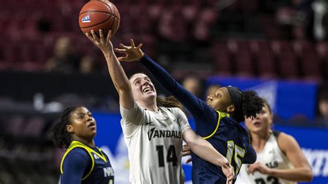 Locally Former Idaho Standout Taylor Pierce Returns To Vandals As
