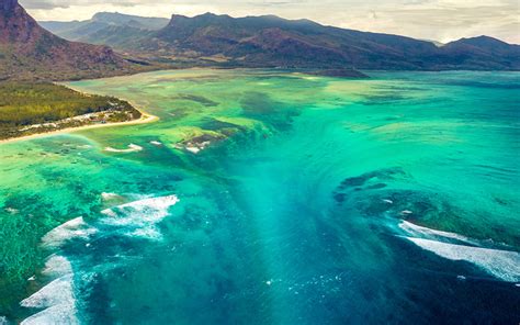 Underwater Waterfall Mauritius Kuoni