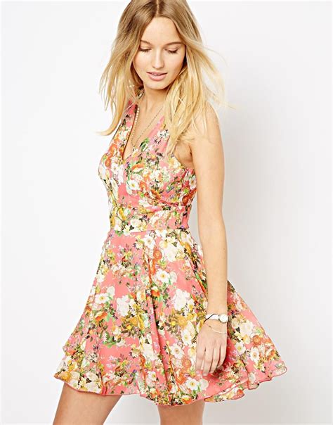 Love Floral Skater Dress Where To Buy And How To Wear