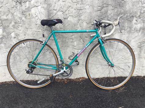 Vintage Nishiki Road Bike Sport 4130 Cromoly Lugged Shimano 52cm Free