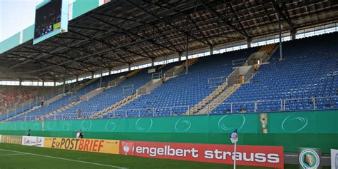 .hamburg hannover 96 hansa rostock heidenheim holstein kiel ingolstadt jahn regensburg karlsruhe nürnberg 1965. Fanfotos: Hansa Rostock - 1. FC Kaiserslautern 1:3 (0:0) | Der Betze brennt