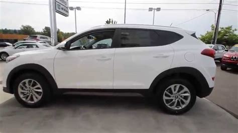 Every used car for sale comes with a free carfax report. 2016 Hyundai Tucson SE | Winter White | GU036042 | Skagit ...