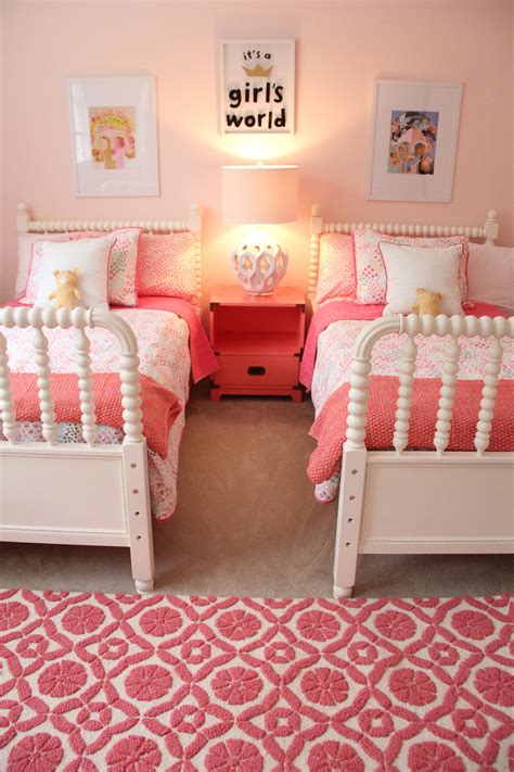 Shared Girls Rooma Room To Grow Up In Diy Room Decor For Girls Cute