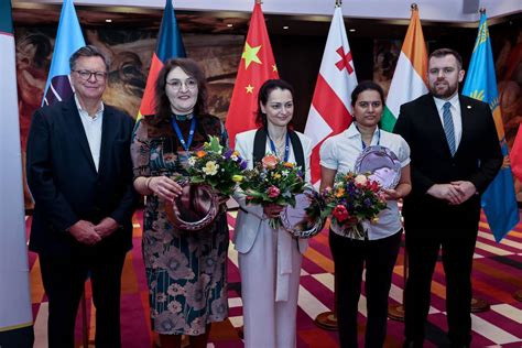 FIDE Womens Grand Prix Alexandra Kosteniuk Remporte Le Grand Prix
