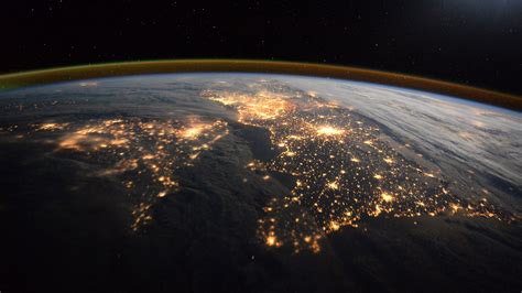 Earth Seen From The International Space Station Bing Wallpaper Gallery