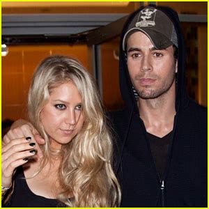 Enrique Iglesias Shares First Picture Of One Of His Newborn Twins With