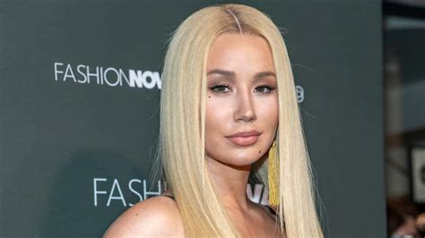 Rapper Iggy Azalea Leaves Social Media After Nude Photos Leaked WLKG