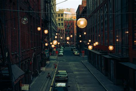 Seattle Alley Street Photography | Erick Ramirez Photography