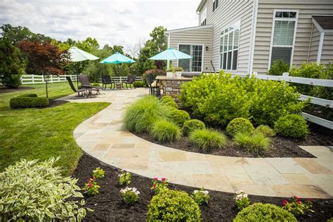 Hardscaping And Landscaping Pictures