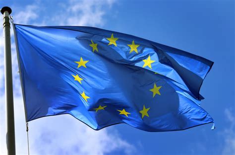 (die einfälle der studenten werden aufgeschrieben). Europainitiative - Wie die Europäische Union die Bildung ...