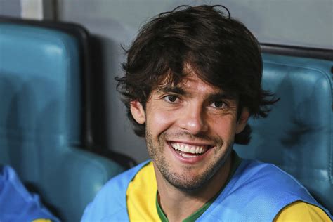 Kaká Anuncia Su Retiro Del Fútbol A Los 35 Años Univision
