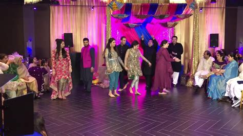 Best Mehndi Dance 2k18 Pakistani Wedding Youtube