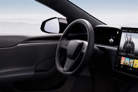 Tesla Is Bringing Back The Steering Wheel For Models S And X Edmunds