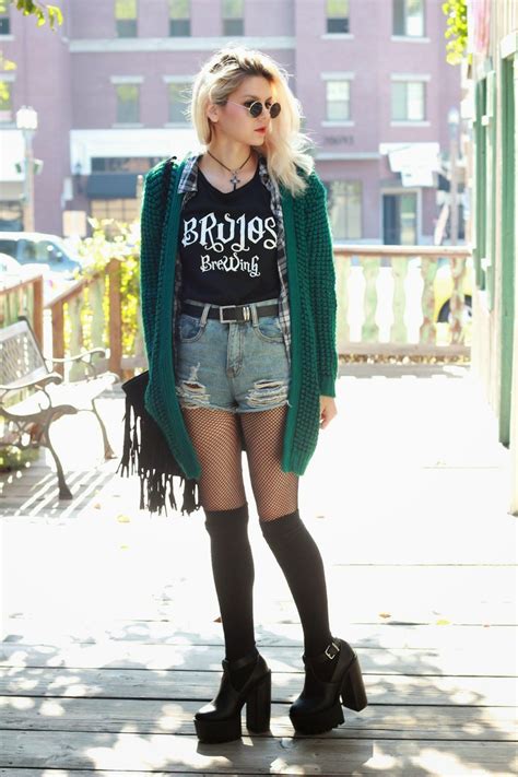29 Fall Grunge Outfit Ideas To Wear Now Grunge Outfits Hipster