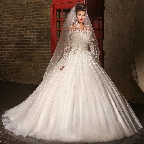 Vintage Long Sleeve Lace Wedding Dresses Ball Gown Off Shoulder Tulle Wedding Gowns Weeding