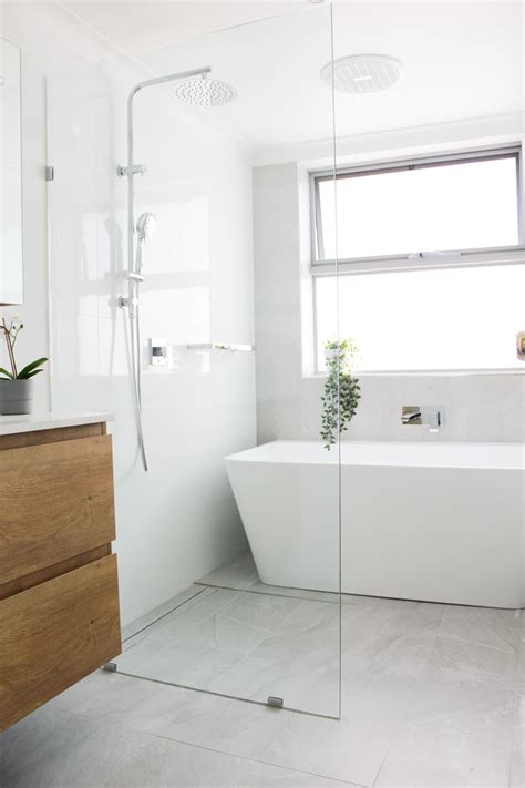 Freestanding Bath In 2020 Free Standing Bath Tub Bathroom Design Best Bathroom Designs