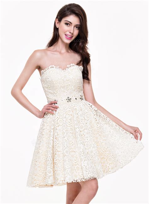 A Line Princess Sweetheart Short Mini Lace Homecoming Dress With