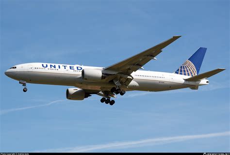 N776ua United Airlines Boeing 777 222 Photo By András Soós Id 671027