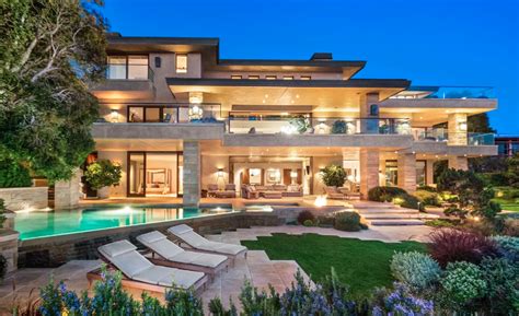 60 Million Blufftop Home In Laguna Beach California Homes Of The Rich