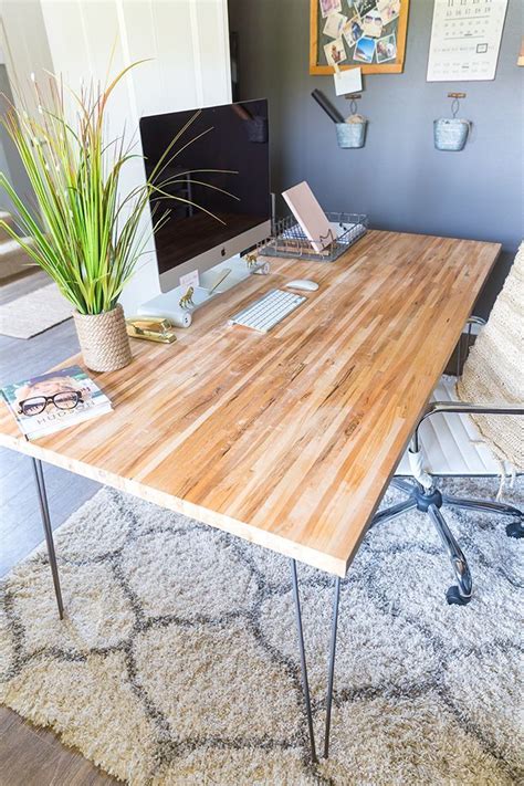 Whether you're outfitting your home office or carving out a cute workspace for your craft room, these diy desk plans are easy and inexpensive to build. DIY Butcher Block Desk | Diy wood desk, Butcher block desk ...
