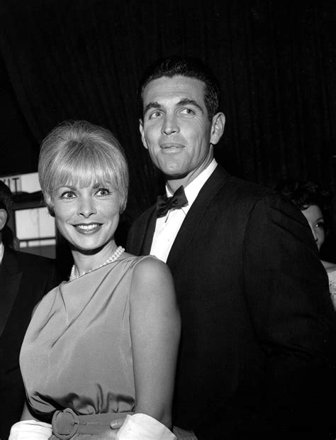 Jamie Lee Curtis Visits Graves Of Famous Mom Janet Leigh And Stepdad